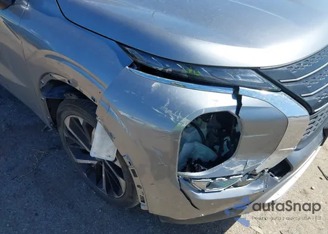 2024 Mitsubishi Outlander Se z USA, uszkodzony, nr VIN JA4J3VA88RZ048197